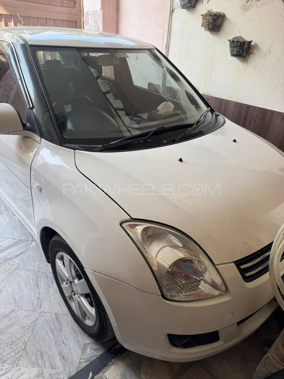 Suzuki Swift 2018 for Sale in Wah cantt Image-1