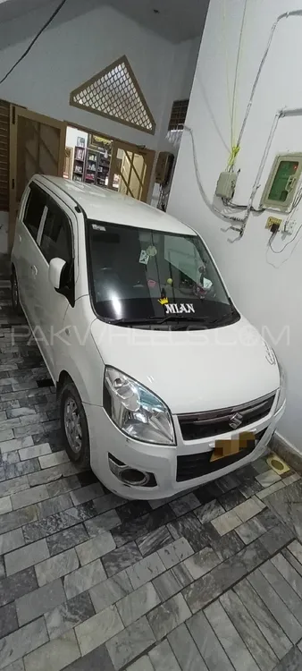 Suzuki Wagon R 2018 for Sale in Haroonabad Image-1