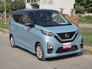 Fresh Import 2025
No.1 Japan Quality
HIGHWAY STAR X EDITION 
2022 Model
Low Mileage: 23313 KM
Shiny Light Green Colour
LEATHER WRAPPED STEERING 
LEATHER SEATS 
15 INCHES NEW DESIGN ALLOY WHEELS 
Heating Seats 
Push Start Engine / Intelligent Key
Auto Ac Touch Panel
LED  Head Lump
Super UV Cut Doors Glass
Intelligent Around View Monitor
Camera On Room Mirror
Genuine Verifiable Auction Sheet
Auction Sheet Attach For Satisfaction And Online Verification
Alloy Wheels
Nissan Genuine 9 Inch Navigation System
Nissan Genuine Back Camera
Remote Door Mirror
Abs Braking System
Traction Control
Hid Headlights
Retractable Side Mirrors With Indicators
Winker Mirror
Digital Climate Control Air Conditioning System
6 Air Bags 
All Power Windows
Multimedia Steering
Engine In Clean & Good Condition
Clean Interior & Exterior
Power Steering
High Quality Luxury Hatchback
Brand New Tyres