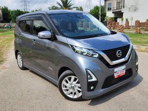 Fresh Import 2025
No.1 Japan Quality
HIGHWAY STAR X PROPILOT EDITION 
2022 Model
Shiny Gray Colour
LEATHER WRAPPED STEERING 
15 INCHES NEW DESIGN ALLOY WHEELS 
Heating Seats 
Push Start Engine / Intelligent Key
Auto Ac Touch Panel
LED  Head Lump
Super UV Cut Doors Glass
Intelligent Around View Monitor
Camera On Room Mirror
Genuine Verifiable Auction Sheet
R Auction Grade and Auction Sheet Attach For Satisfaction And Online Verification
Alloy Wheels
Nissan Genuine 9 Inch Navigation System
Nissan Genuine Back Camera
Remote Door Mirror
Abs Braking System
Traction Control
Hid Headlights
Retractable Side Mirrors With Indicators
Winker Mirror
Digital Climate Control Air Conditioning System
6 Air Bags 
All Power Windows
Multimedia Steering
Engine In Clean & Good Condition
Clean Interior & Exterior
Power Steering
High Quality Luxury Hatchback
Brand New Tyres