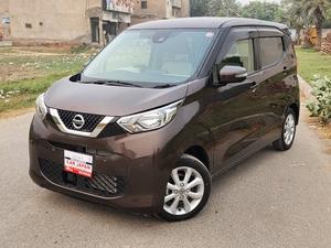 Fresh Import 2025
No.1 Japan Quality
X EDITION 
2023 Model
Low Mileage: 22677 KM
Shiny Brown Colour
15 INCHES NEW DESIGN ALLOY WHEELS 
Heating Seats 
Push Start Engine / Intelligent Key
Auto Ac Touch Panel
LED  Head Lump
Super UV Cut Doors Glass
Intelligent Around View Monitor
Camera On Room Mirror
Genuine Verifiable Auction Sheet
Alloy Wheels
Nissan Genuine 9 Inch Navigation System
Nissan Genuine Back Camera
Remote Door Mirror
Abs Braking System
Traction Control
Hid Headlights
Auction Sheet Attach For Satisfaction And Online Verification
Retractable Side Mirrors With Indicators
Winker Mirror
Digital Climate Control Air Conditioning System
6 Air Bags 
All Power Windows
Multimedia Steering
Engine In Clean & Good Condition
Clean Interior & Exterior
Power Steering
High Quality Luxury Hatchback
Brand New Tyres