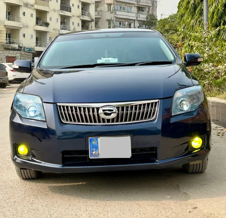 Toyota Corolla Axio 2008 for Sale in Islamabad Image-1