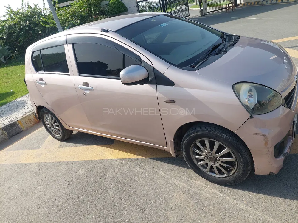 Toyota Pixis Epoch 2016 for Sale in Faisalabad Image-1