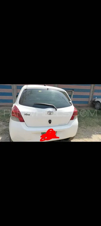 Toyota Vitz 2007 for Sale in Dargai Image-1
