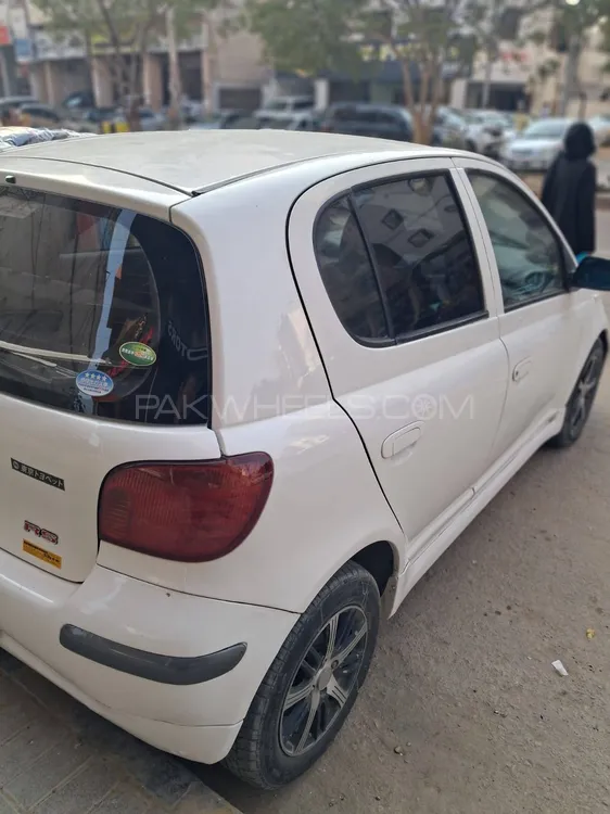 Toyota Vitz 2003 for Sale in Karachi Image-1