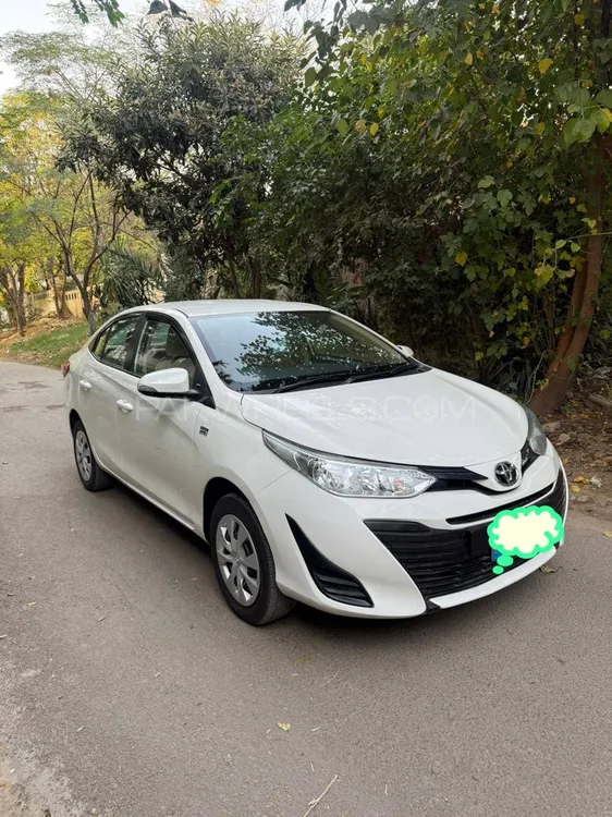 Toyota Yaris Sedan 2022 for Sale in Islamabad Image-1