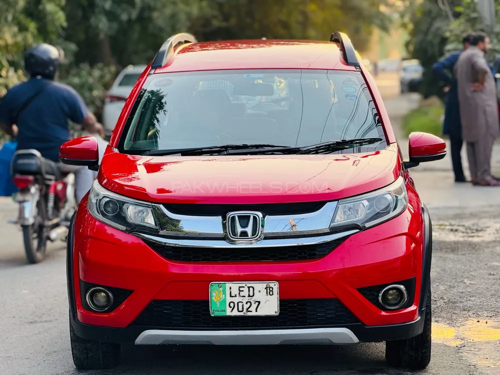 Honda BR-V 2018 for Sale in Lahore Image-1