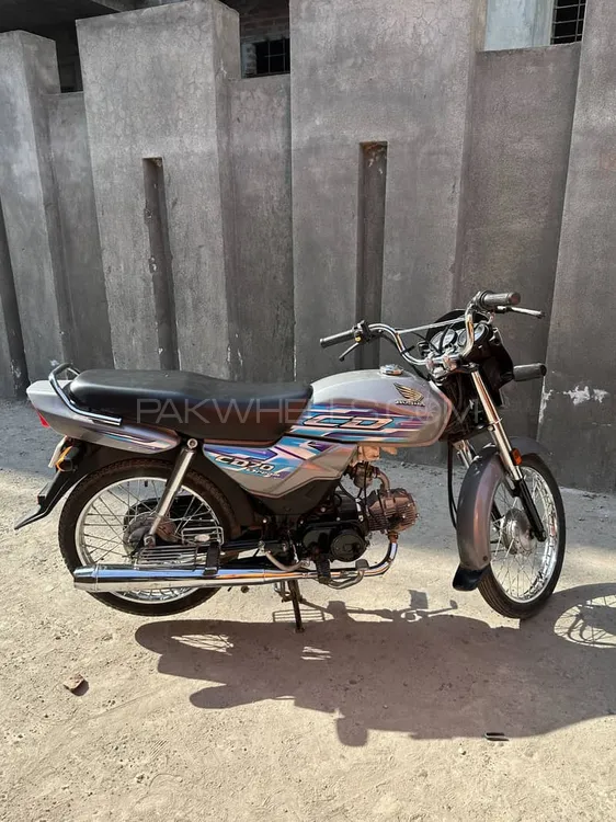 Honda CD 70 Dream 2024 for Sale Image-1