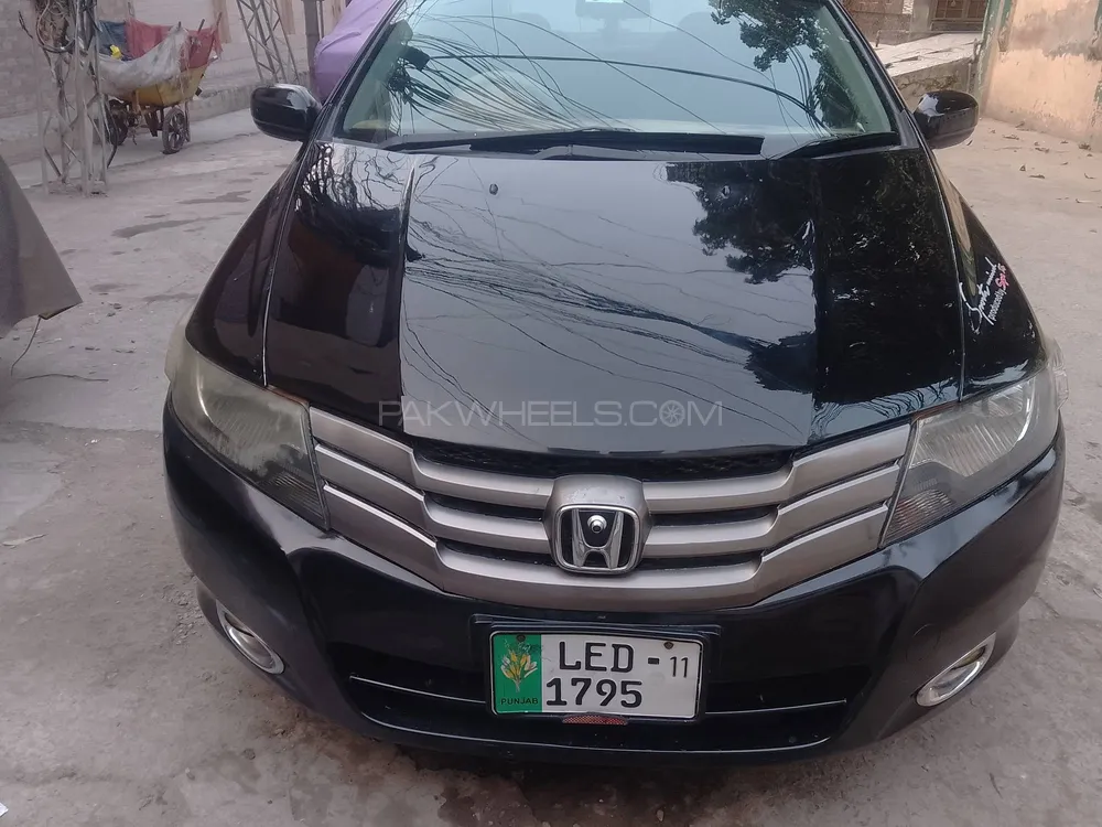 Honda City 2011 for Sale in Lahore Image-1