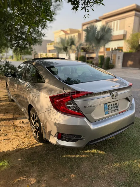 Honda Civic 2018 for Sale in Lahore Image-1