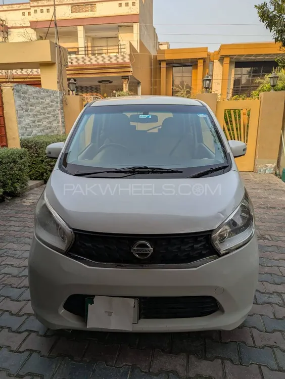 Nissan Dayz 2014 for Sale in Faisalabad Image-1