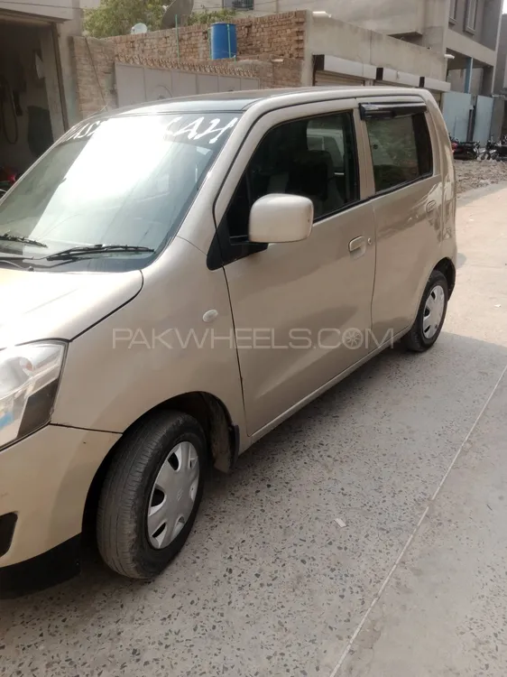 Suzuki Wagon R 2017 for Sale in Faisalabad Image-1