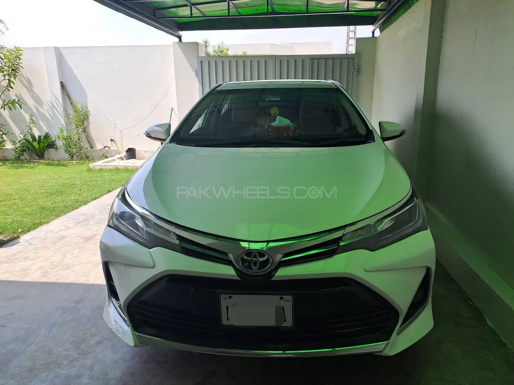 Toyota Corolla 2018 for Sale in Faisalabad Image-1