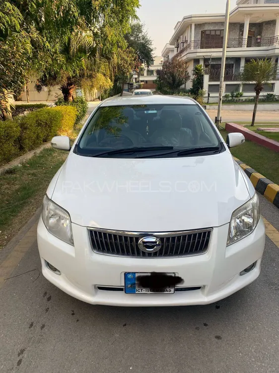 Toyota Corolla Axio 2007 for Sale in Islamabad Image-1