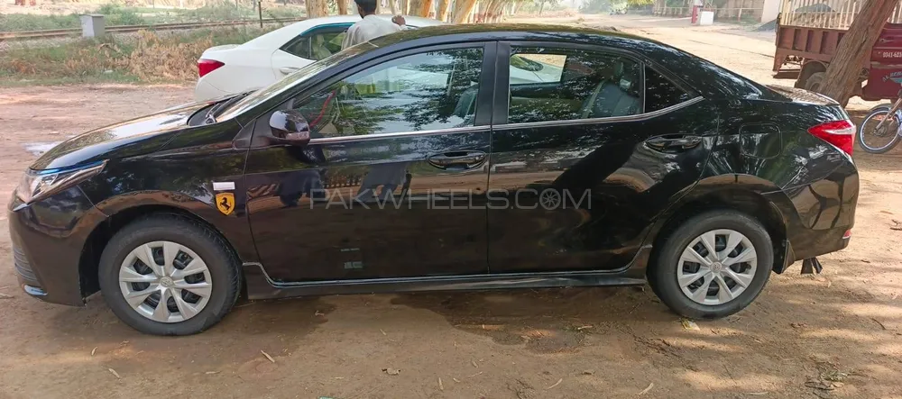 Toyota Corolla 2018 for Sale in Toba Tek Singh Image-1