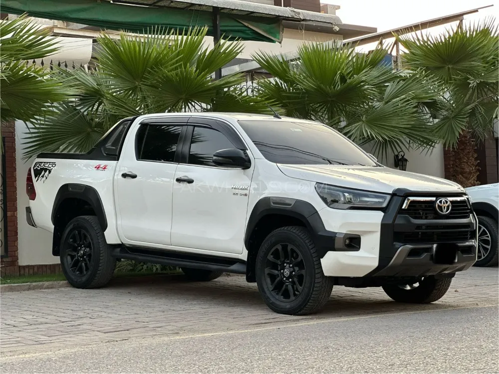Toyota Hilux 2022 for Sale in Multan Image-1