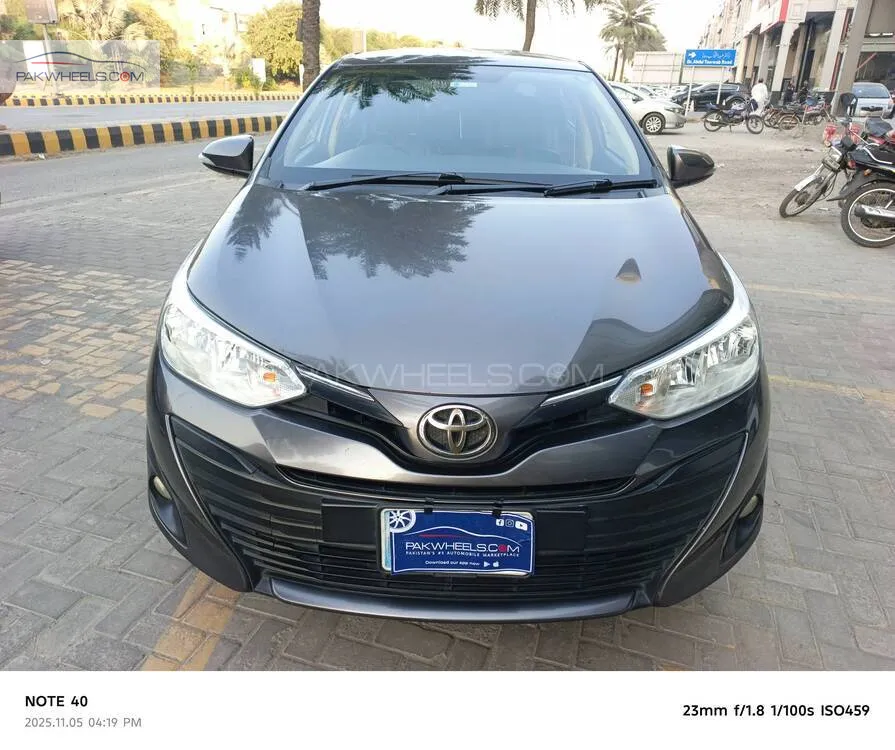 Toyota Yaris Sedan 2021 for Sale in Lahore Image-1