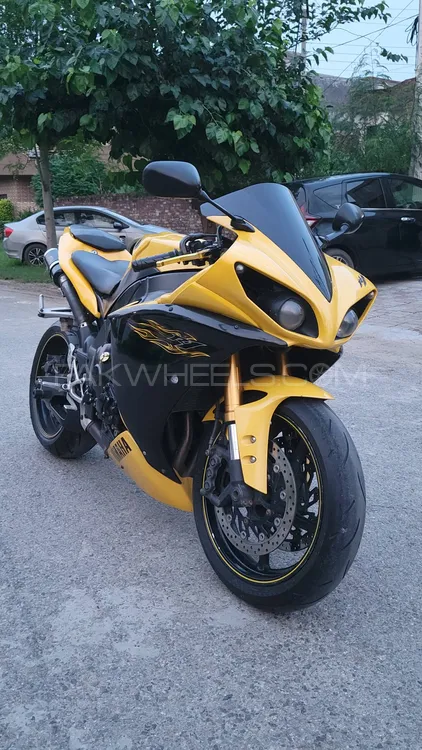 Yamaha YZF-R1 2009 for Sale Image-1