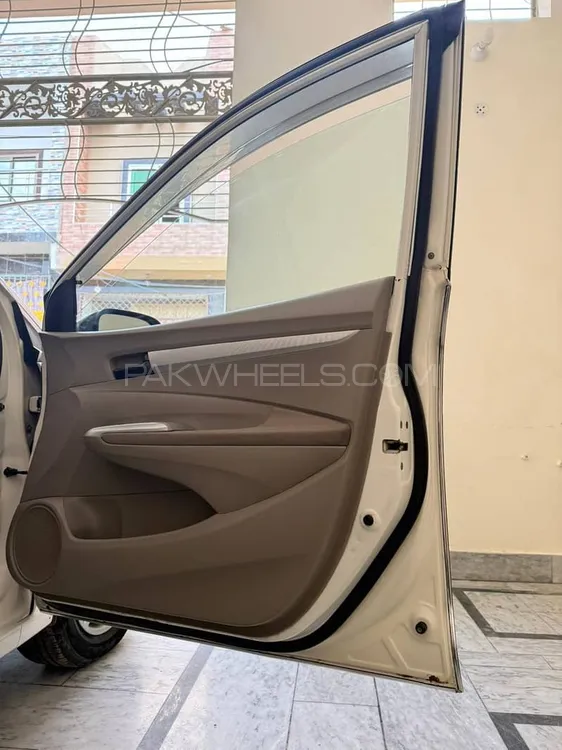 Honda City 2016 for Sale in Faisalabad Image-1