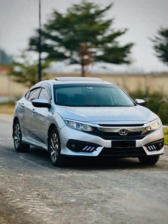 Honda Civic 2017 for Sale in Faisalabad Image-1