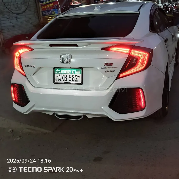 Honda Civic 2017 for Sale in Gujranwala Image-1