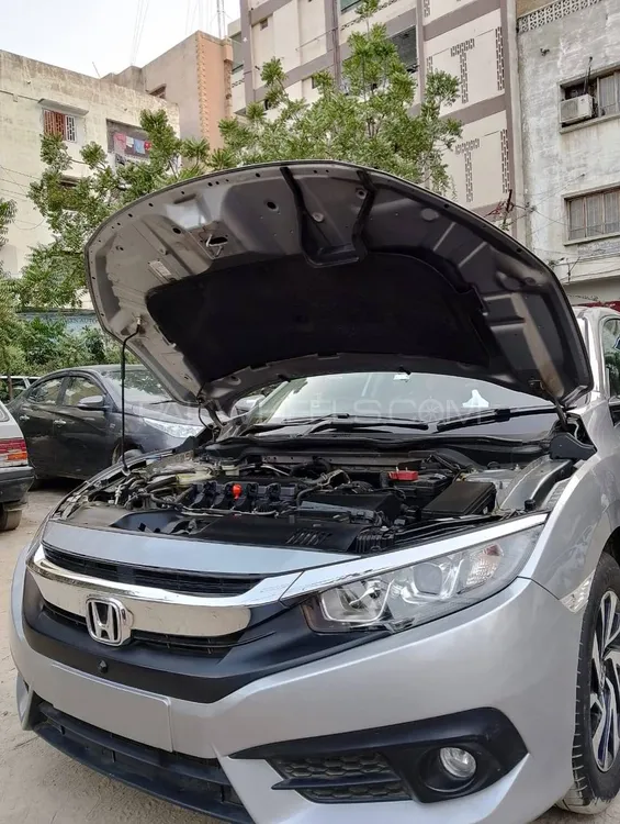 Honda Civic 2018 for Sale in Karachi Image-1