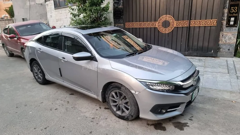 Honda Civic 2020 for Sale in Lahore Image-1