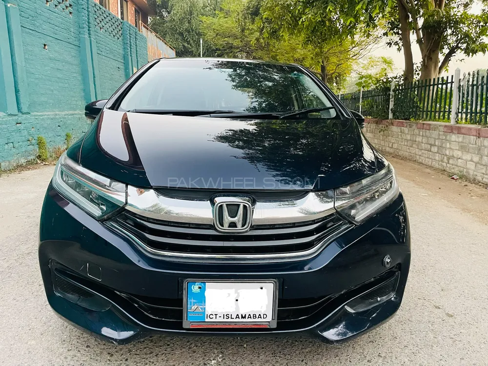 Honda Fit 2015 for Sale in Islamabad Image-1