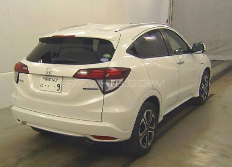 Honda Vezel 2015 for Sale in Faisalabad Image-1