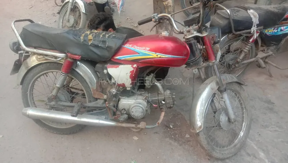 Metro MR 70 2009 for Sale Image-1