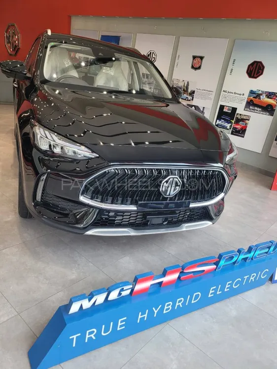 MG HS 2025 for Sale in Lahore Image-1