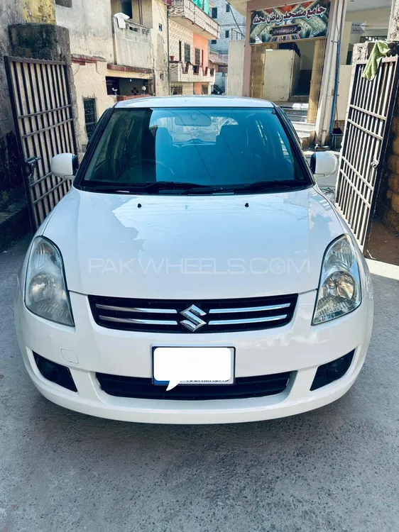 Suzuki Swift 2010 for Sale in Islamabad Image-1
