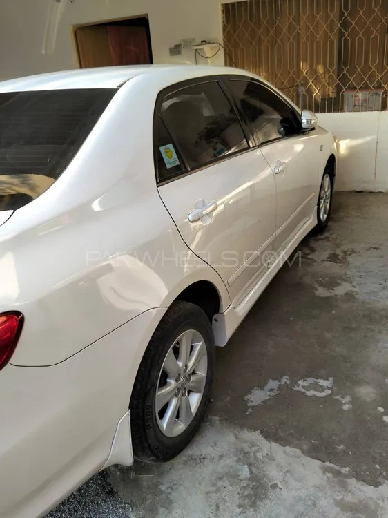 Toyota Corolla 2013 for Sale in Mardan Image-1