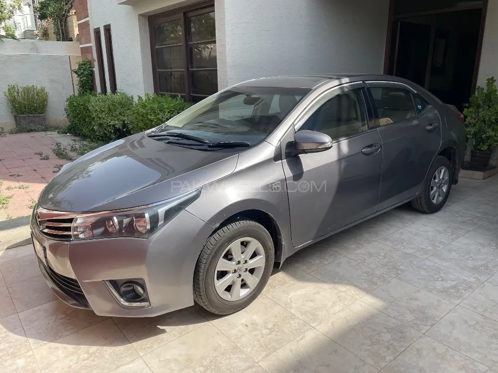 Toyota Corolla 2014 for Sale in Karachi Image-1
