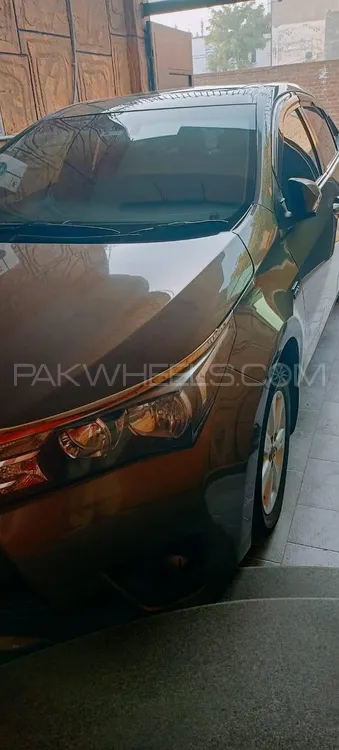 Toyota Corolla 2015 for Sale in Sahiwal Image-1