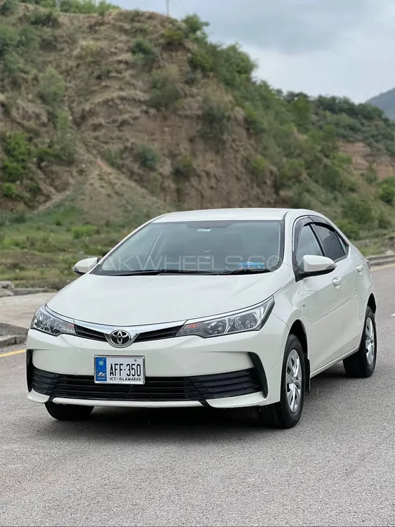 Toyota Corolla 2020 for Sale in Muzaffarabad Image-1