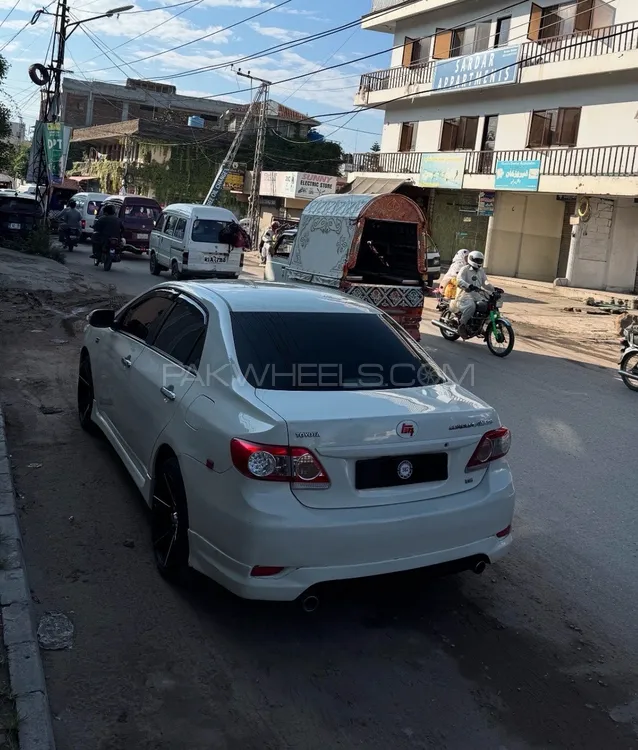 Toyota Corolla 2011 for Sale in Abbottabad Image-1