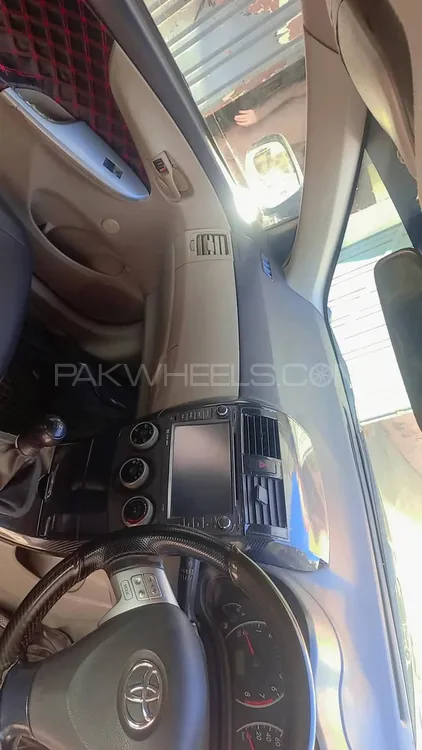 Toyota Corolla 2013 for Sale in Faisalabad Image-1