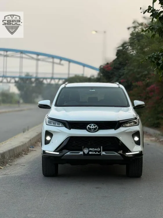 Toyota Fortuner 2022 for Sale in Lahore Image-1