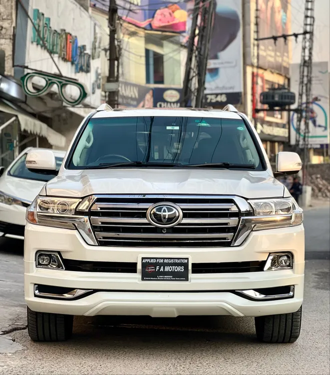 Toyota Land Cruiser 2013 for Sale in Lahore Image-1