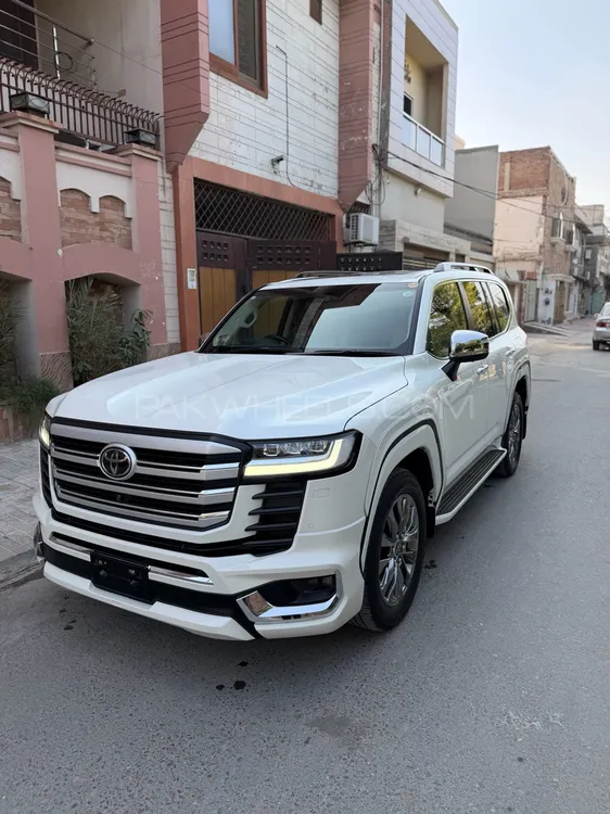 ٹویوٹا لینڈ کروزر 2023 for Sale in فیصل آباد Image-1
