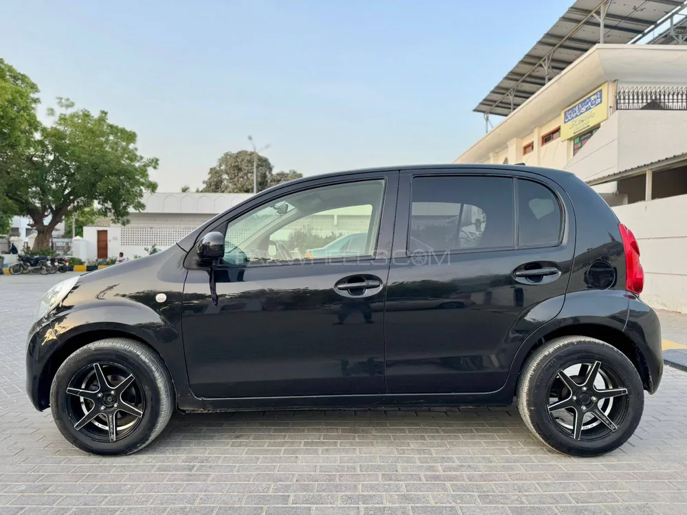 Toyota Passo 2014 for Sale in Karachi Image-1