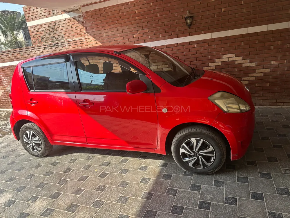 Toyota Passo 2010 for Sale in Lahore Image-1