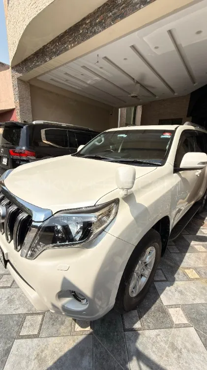 Toyota Prado 2016 for Sale in Islamabad Image-1