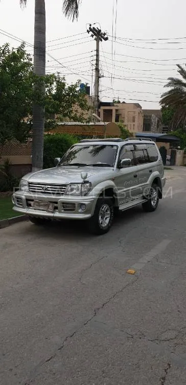Toyota Prado 2001 for Sale in Lahore Image-1