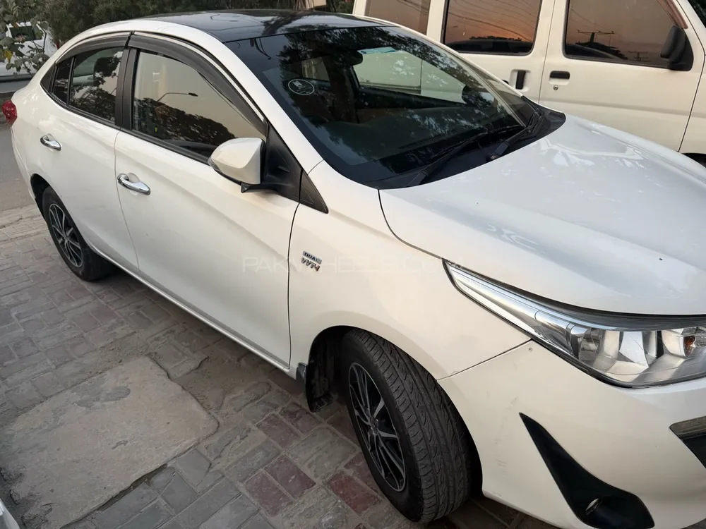 Toyota Yaris Sedan 2020 for Sale in Lahore Image-1