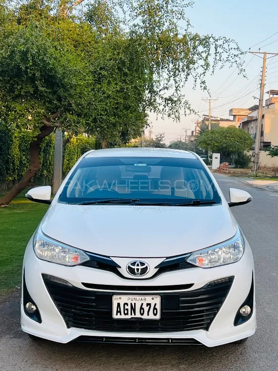 Toyota Yaris Sedan 2021 for Sale in Lahore Image-1