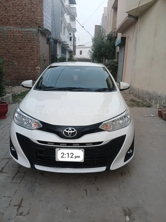 Toyota Yaris Sedan 2020 for Sale in Multan Image-1