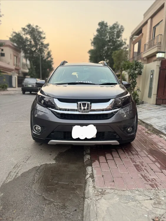 Honda BR-V 2017 for Sale in Lahore Image-1