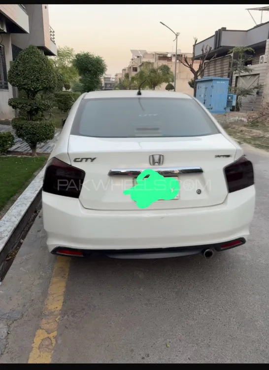 Honda City 2016 for Sale in Faisalabad Image-1